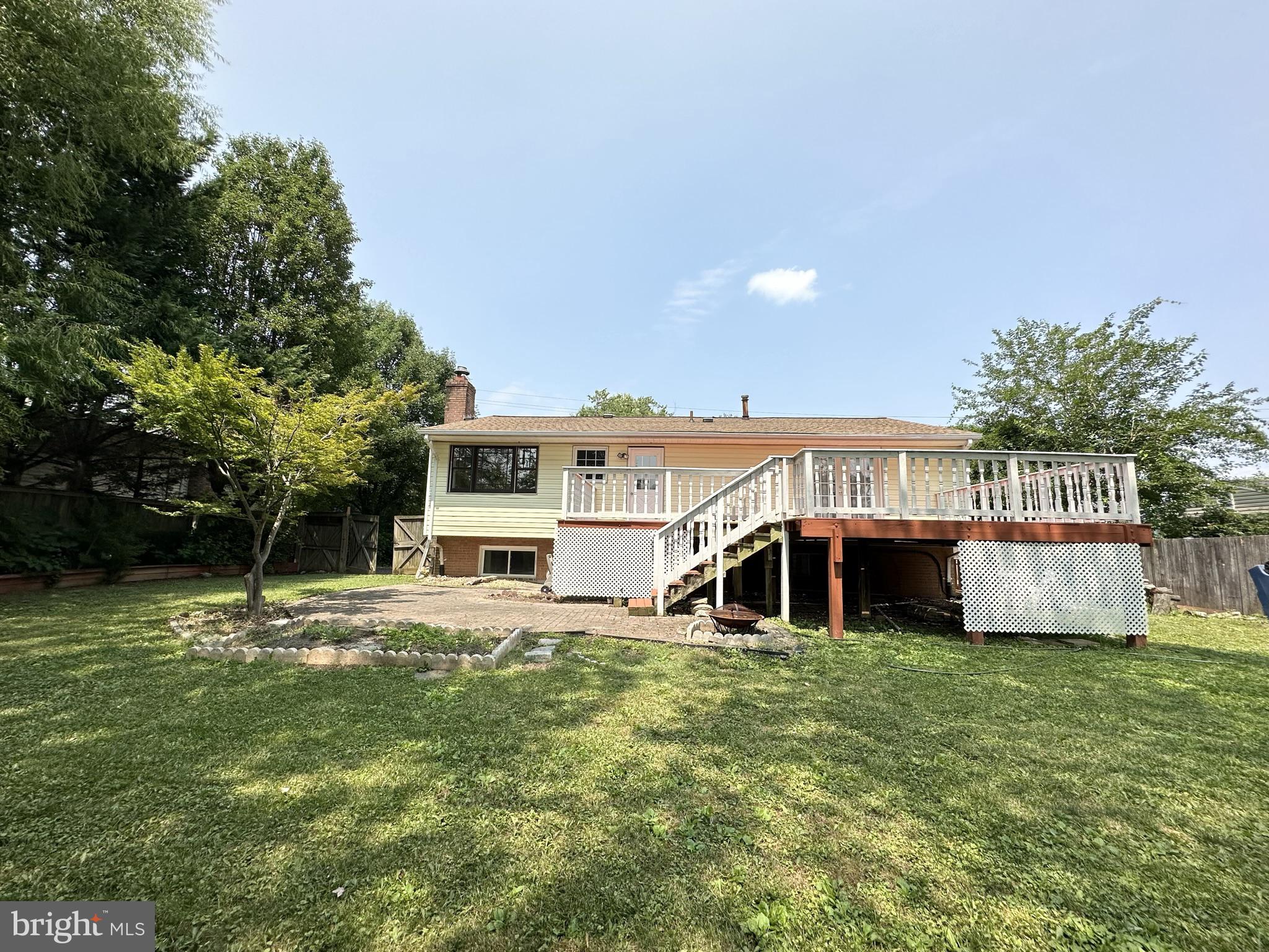 CALVERTON - Residential