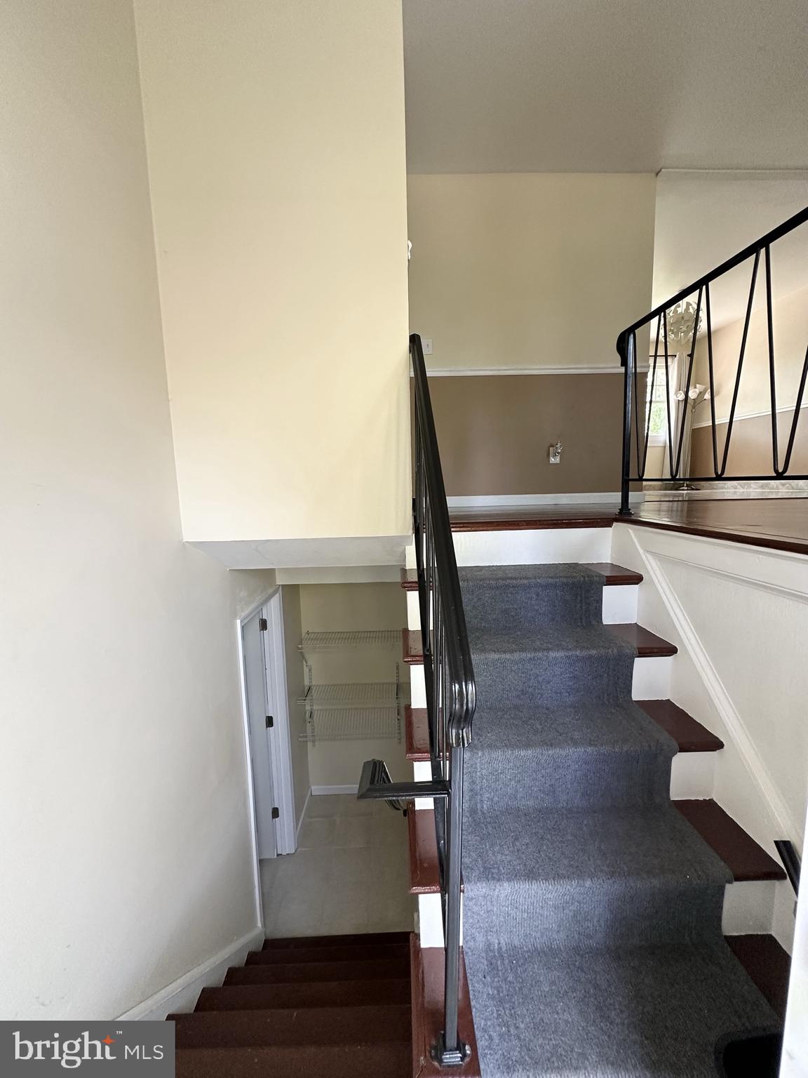 CALVERTON - Residential