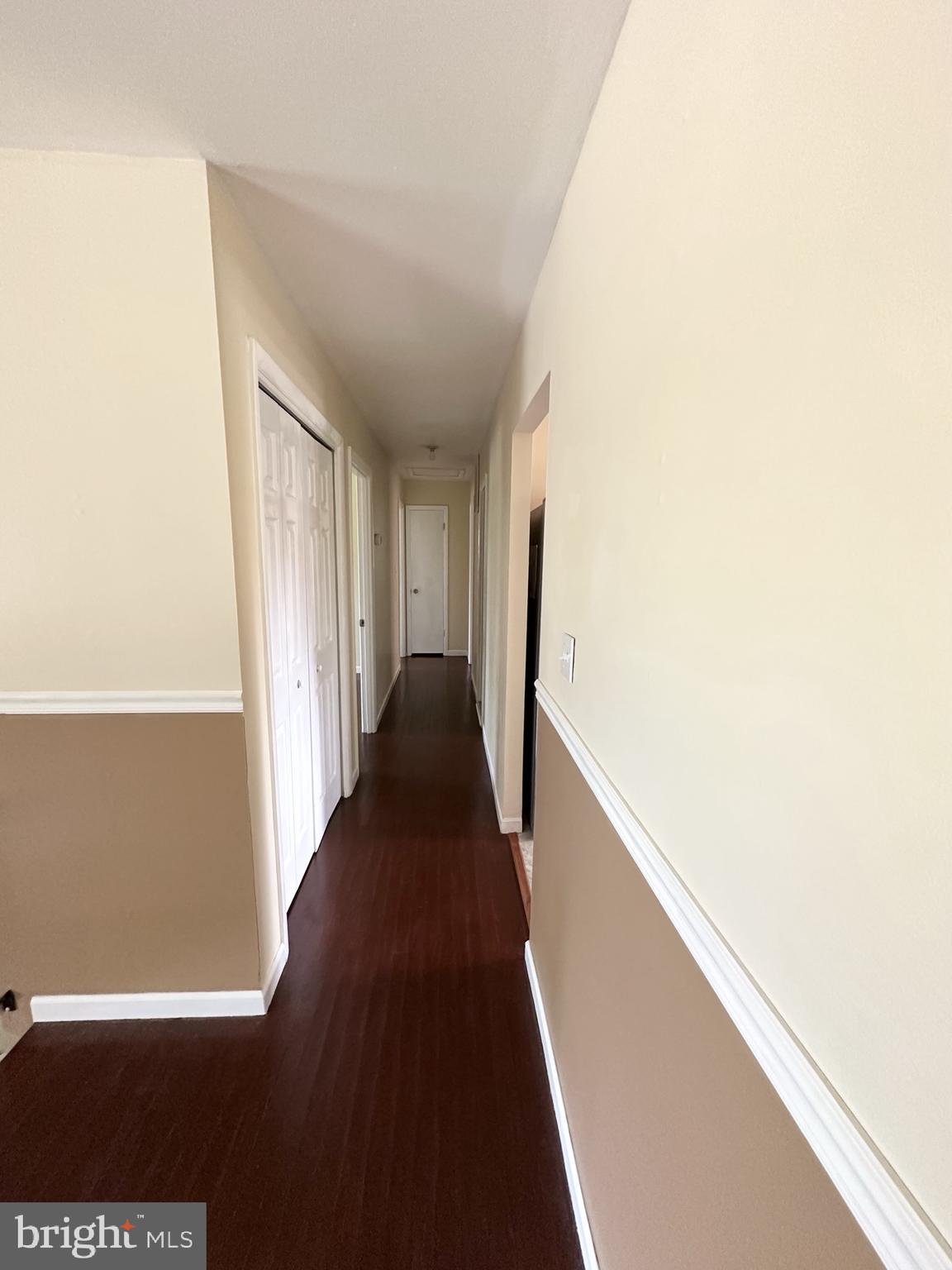 CALVERTON - Residential