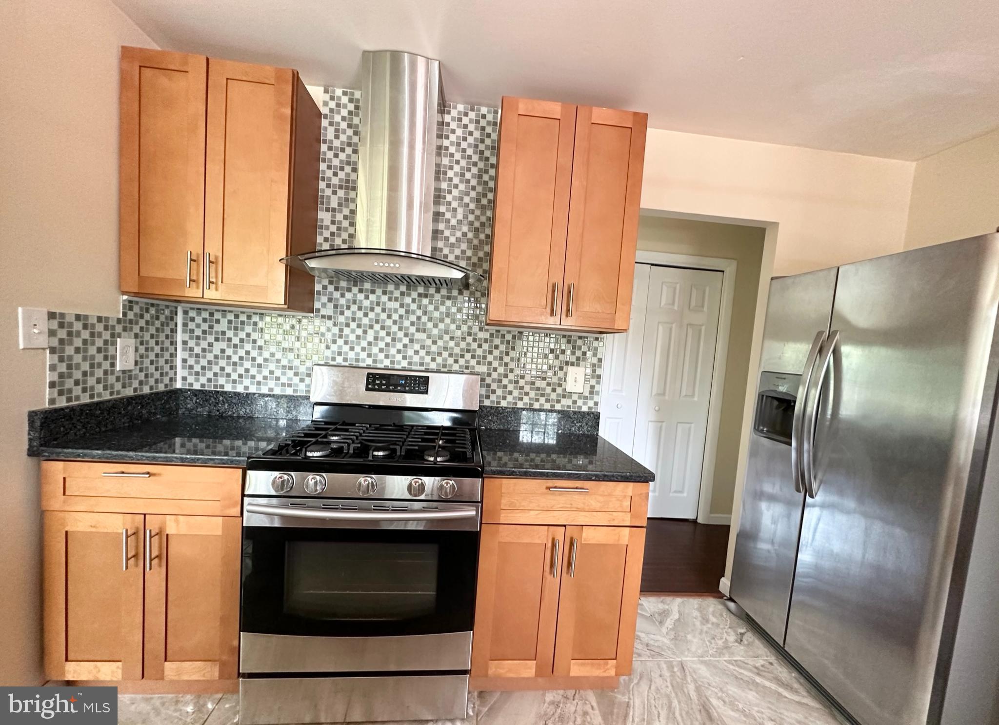 CALVERTON - Residential