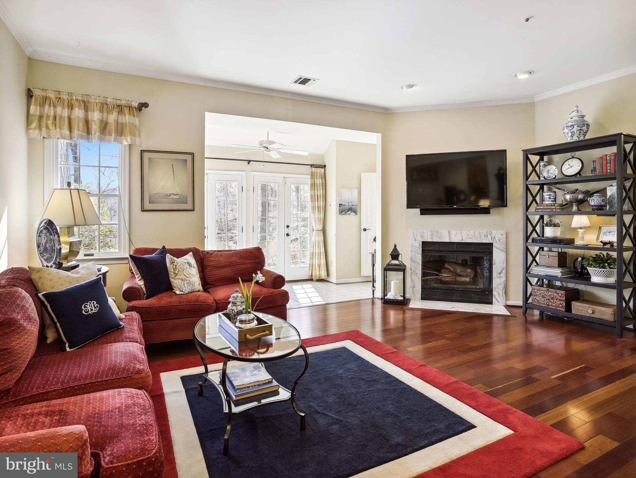 RIVA TRACE/SUMMER PLACE - Residential