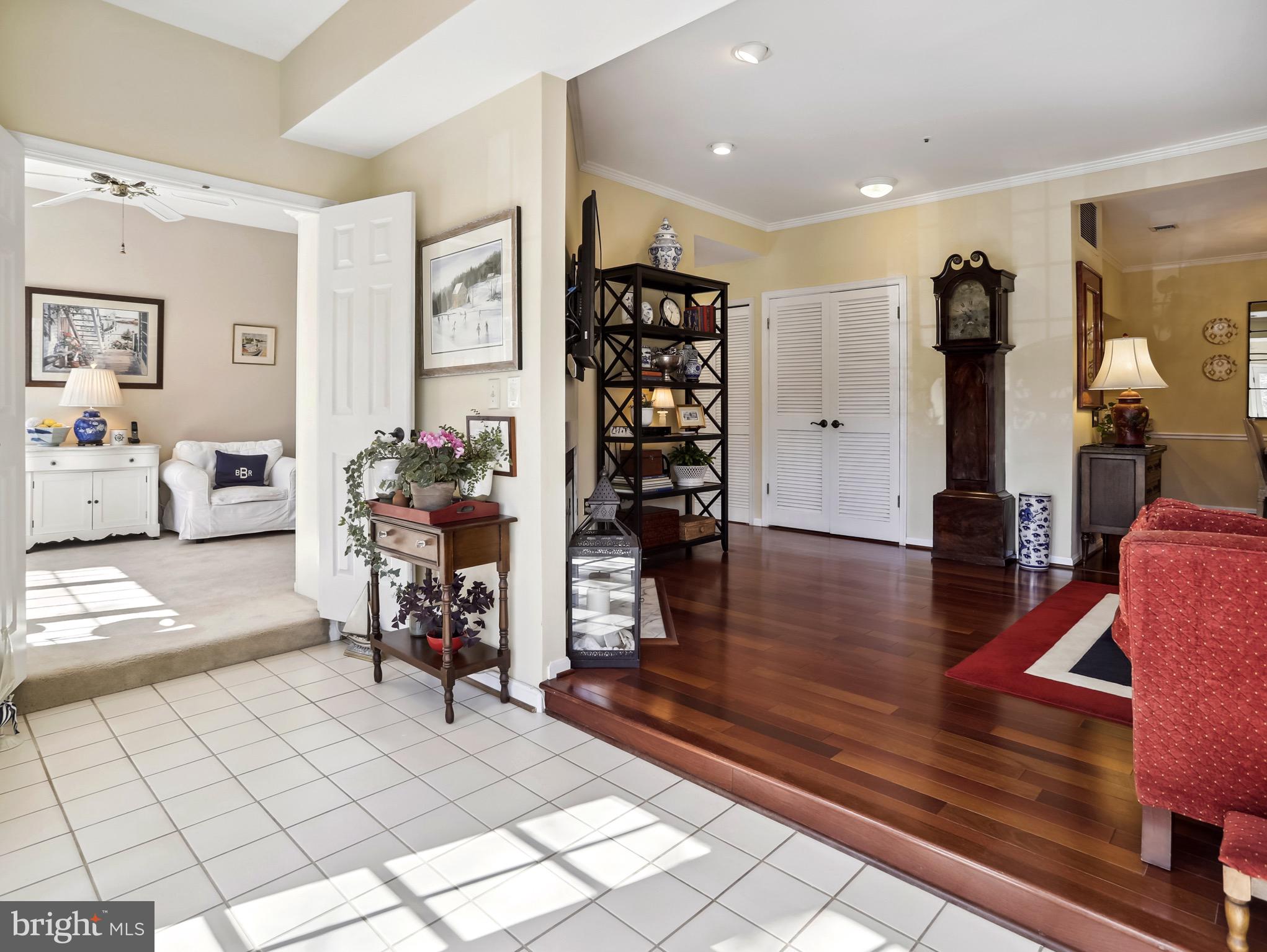 RIVA TRACE/SUMMER PLACE - Residential