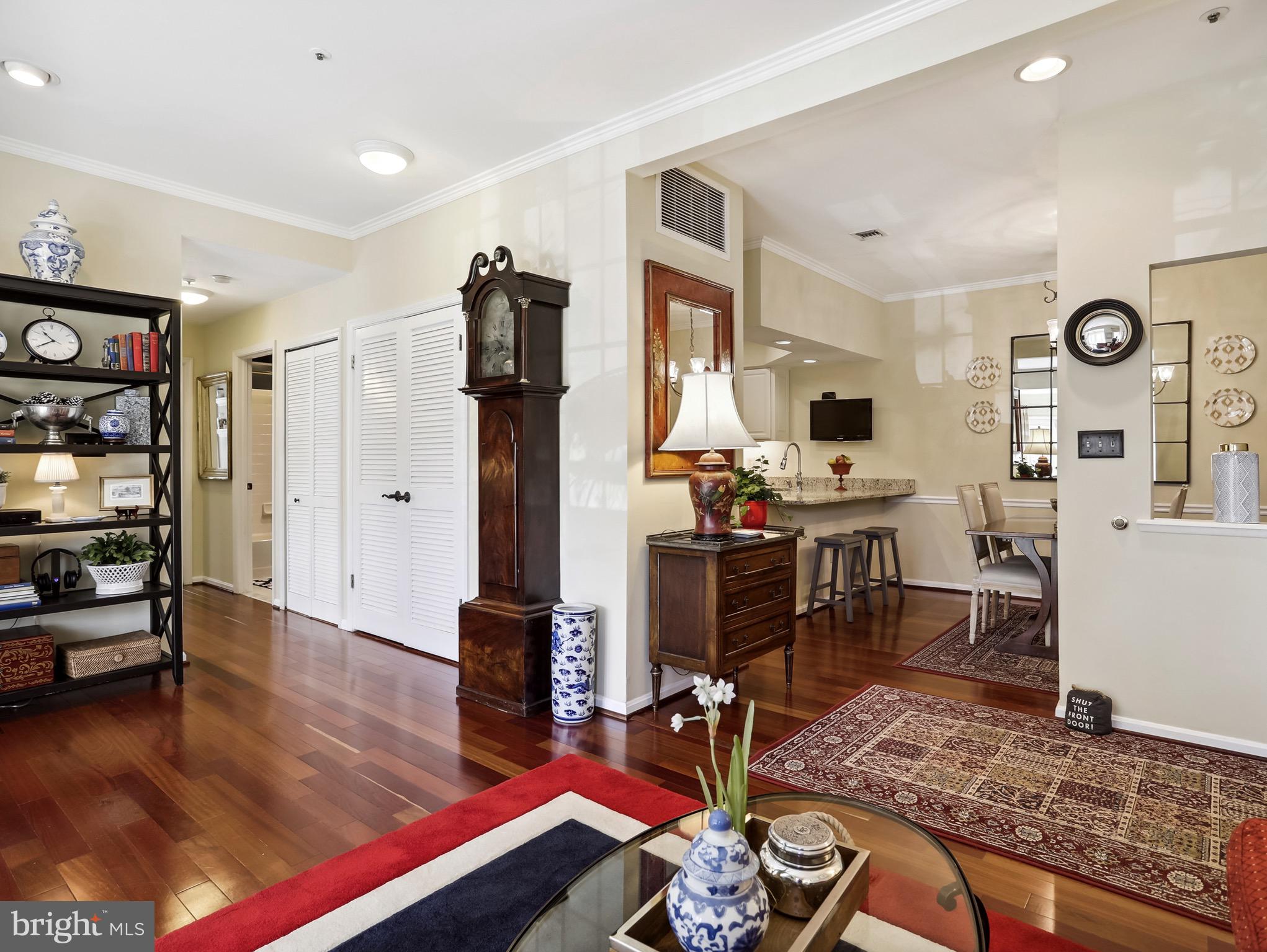 RIVA TRACE/SUMMER PLACE - Residential