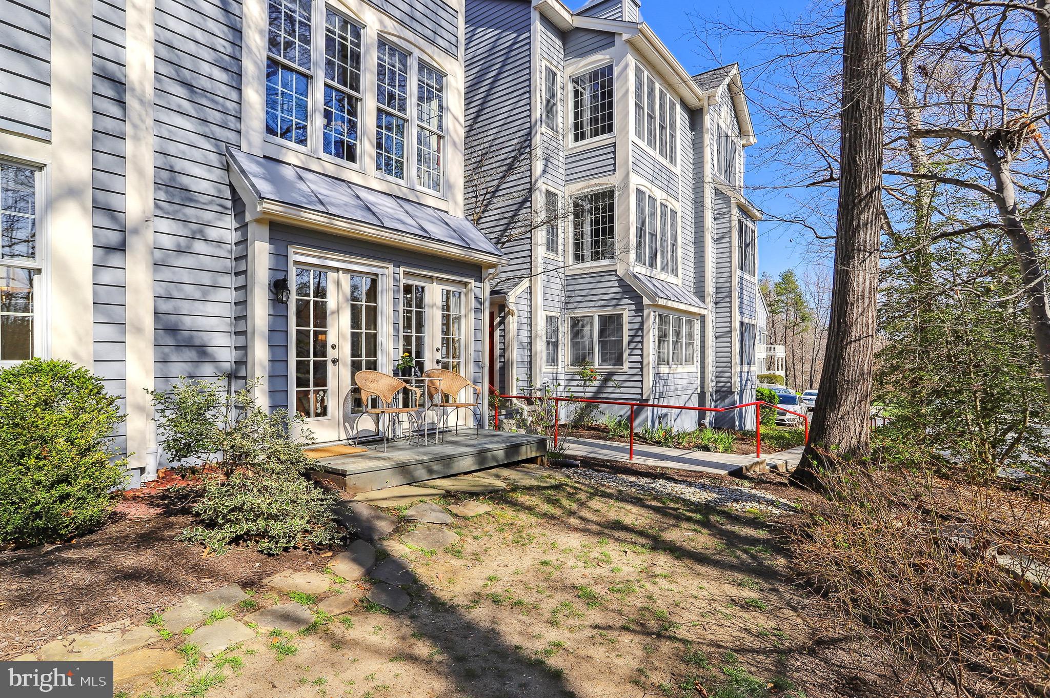 RIVA TRACE/SUMMER PLACE - Residential