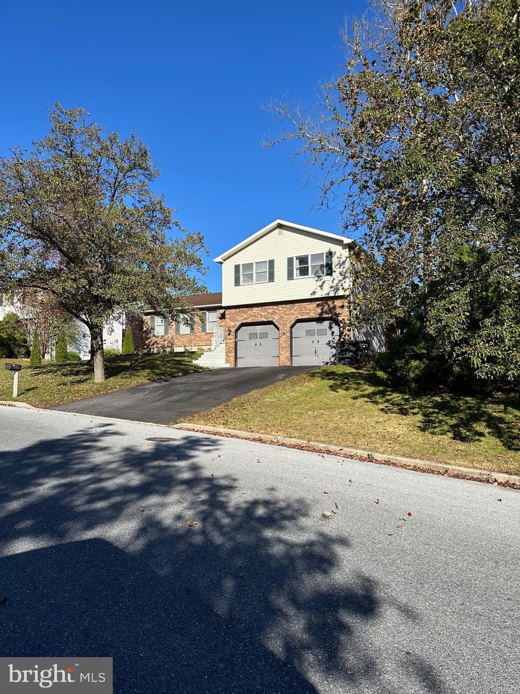 Photo of 207 Lincoln Drive, READING, PA 19606 (MLS # PABK2064396)