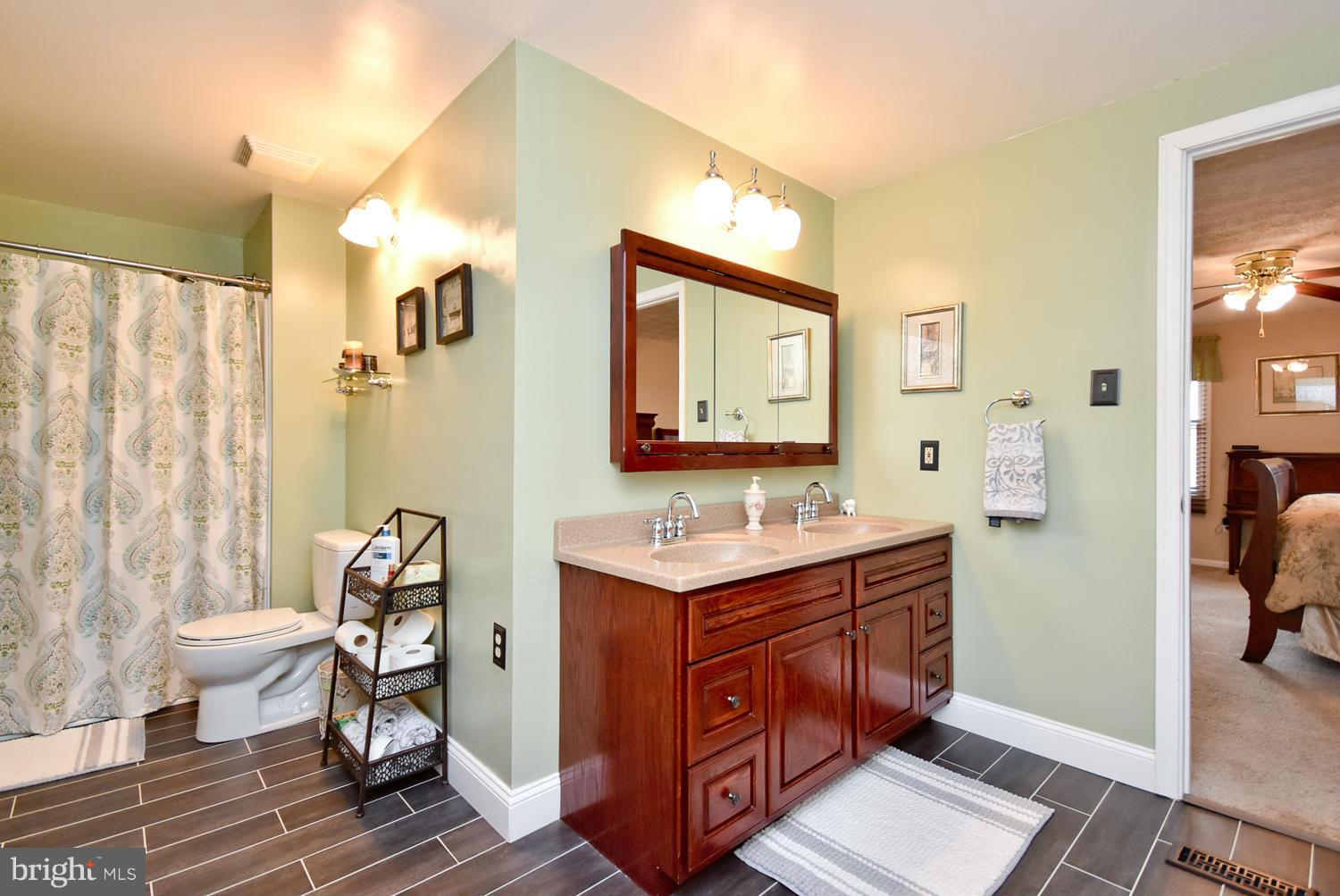 KINGS CONTRIVANCE - Residential