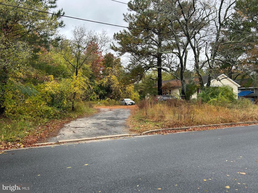 Residential building lot located in the city limits of Salisbury. Lot is partially cleared and ready for its new owner to break ground.