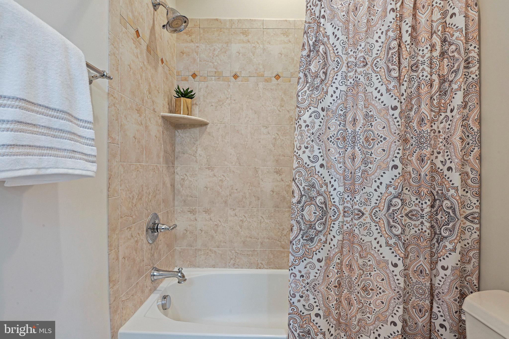 TYSONS CHASE - Residential