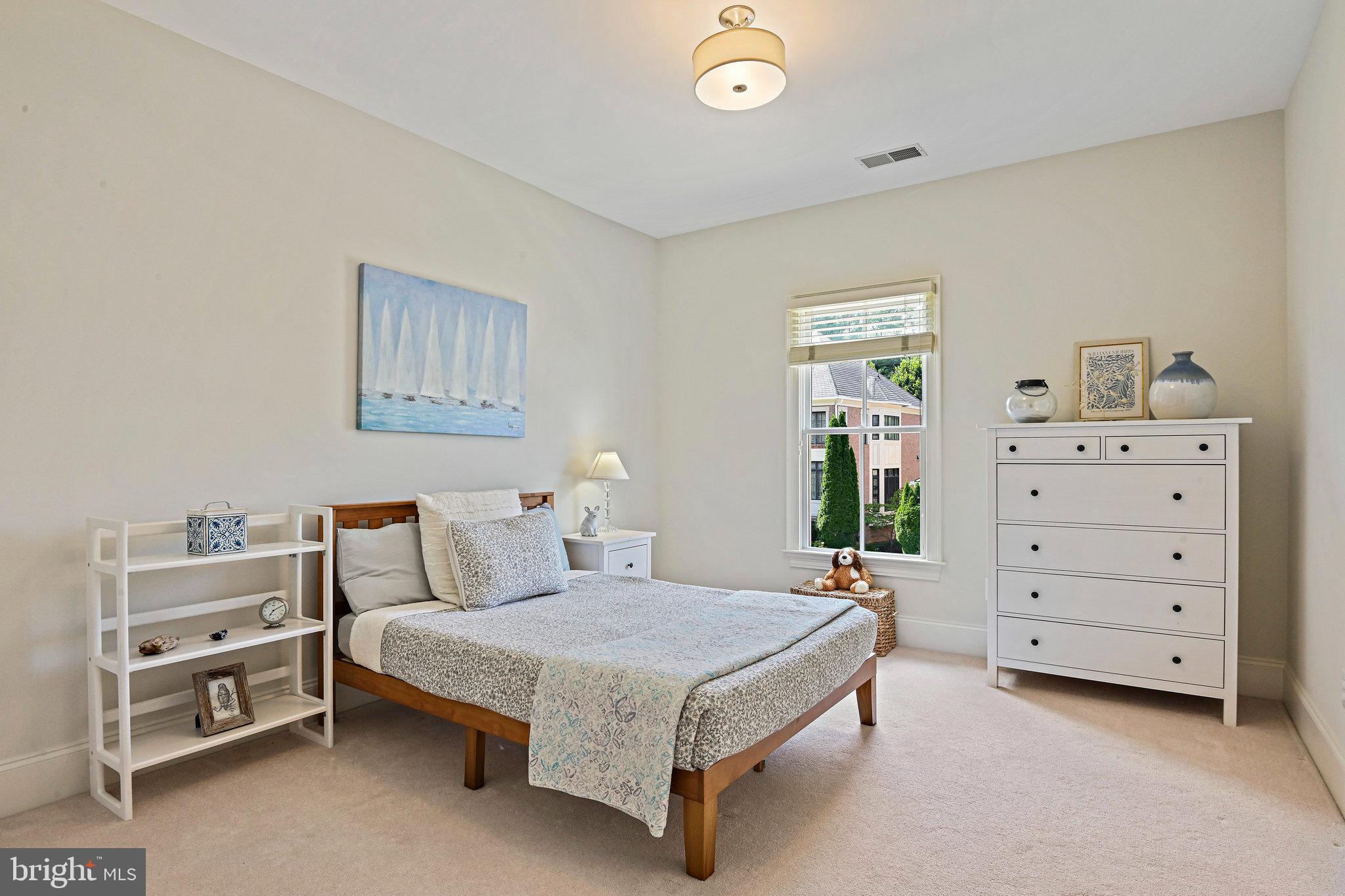 TYSONS CHASE - Residential