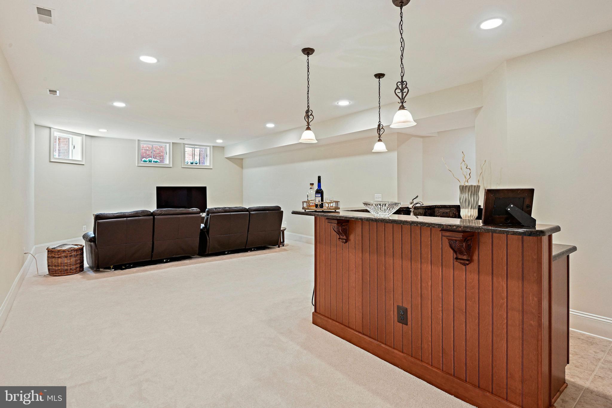 TYSONS CHASE - Residential