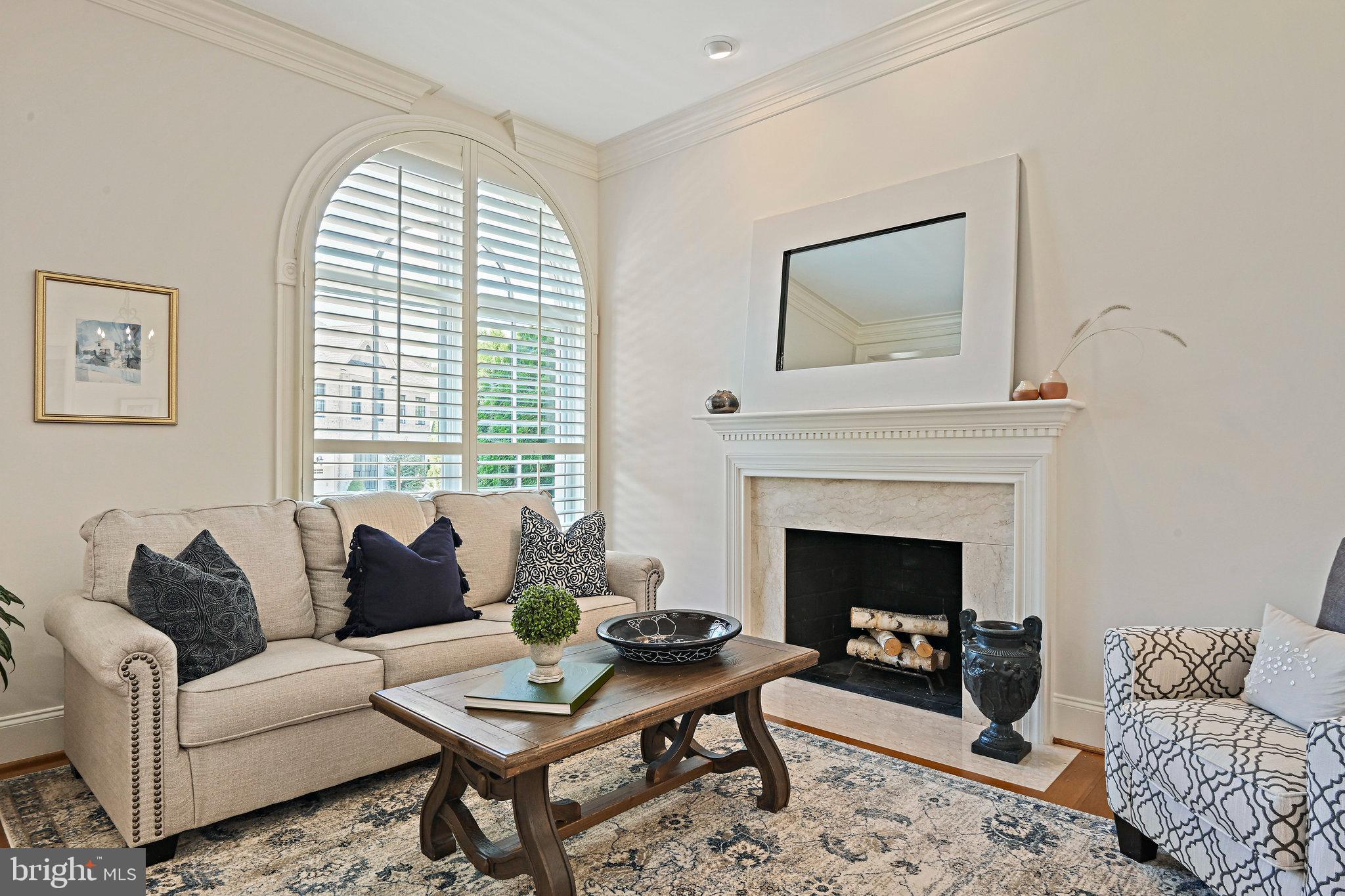 TYSONS CHASE - Residential