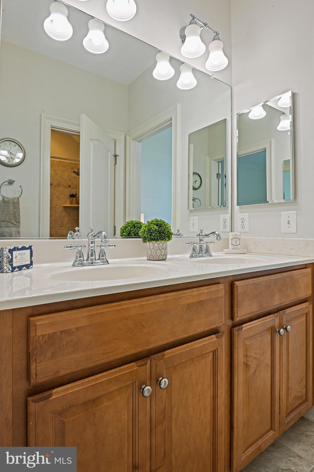 TYSONS CHASE - Residential