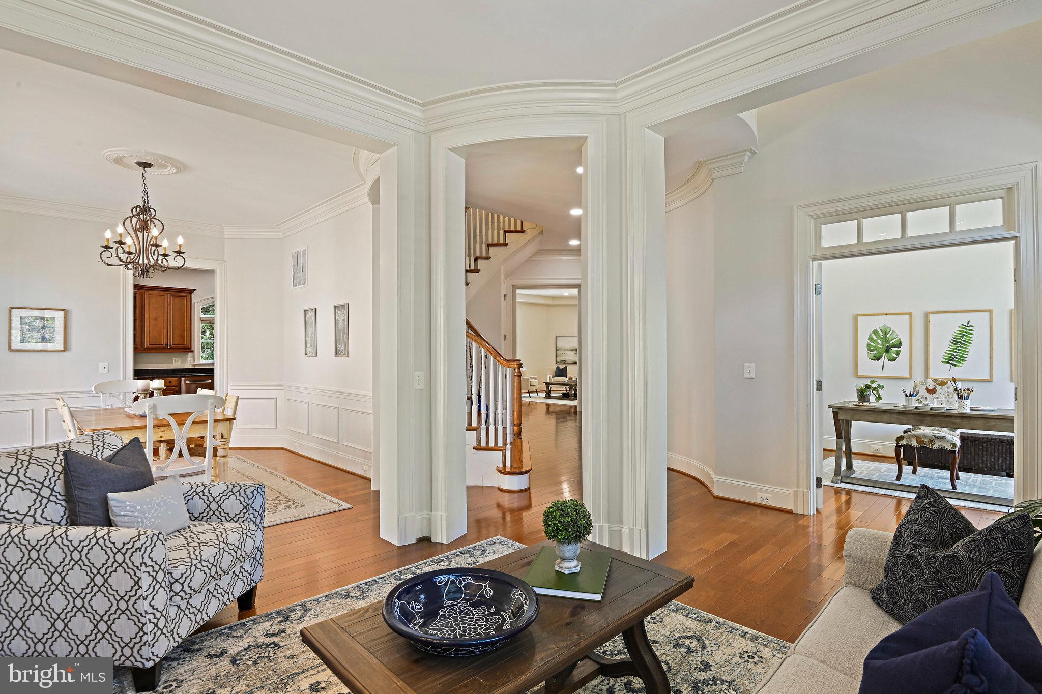 TYSONS CHASE - Residential