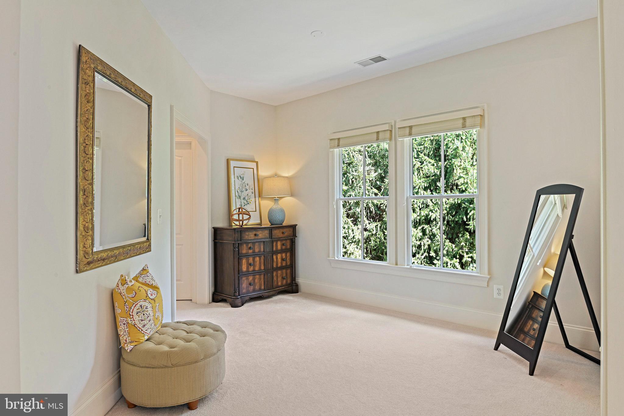 TYSONS CHASE - Residential