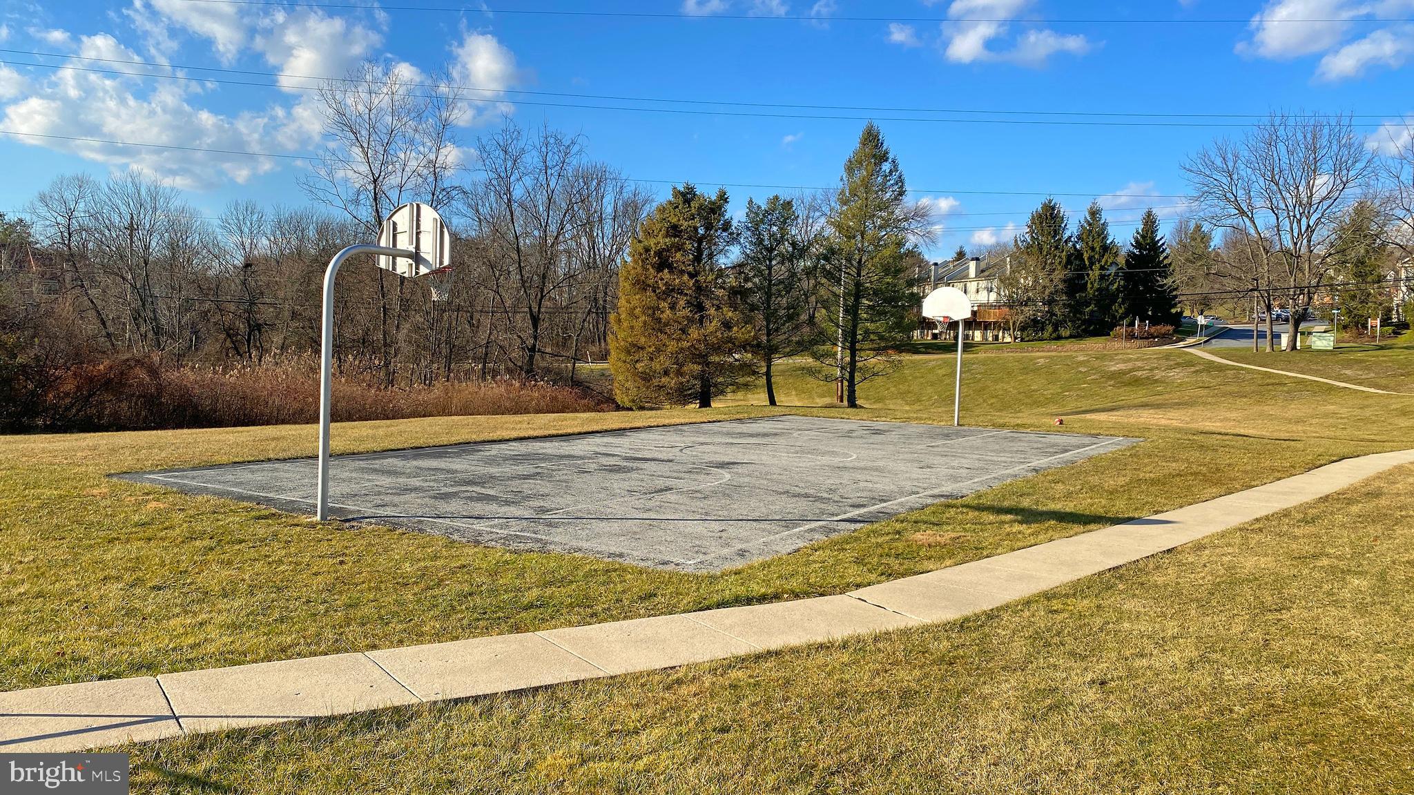 EXTON STATION - Residential