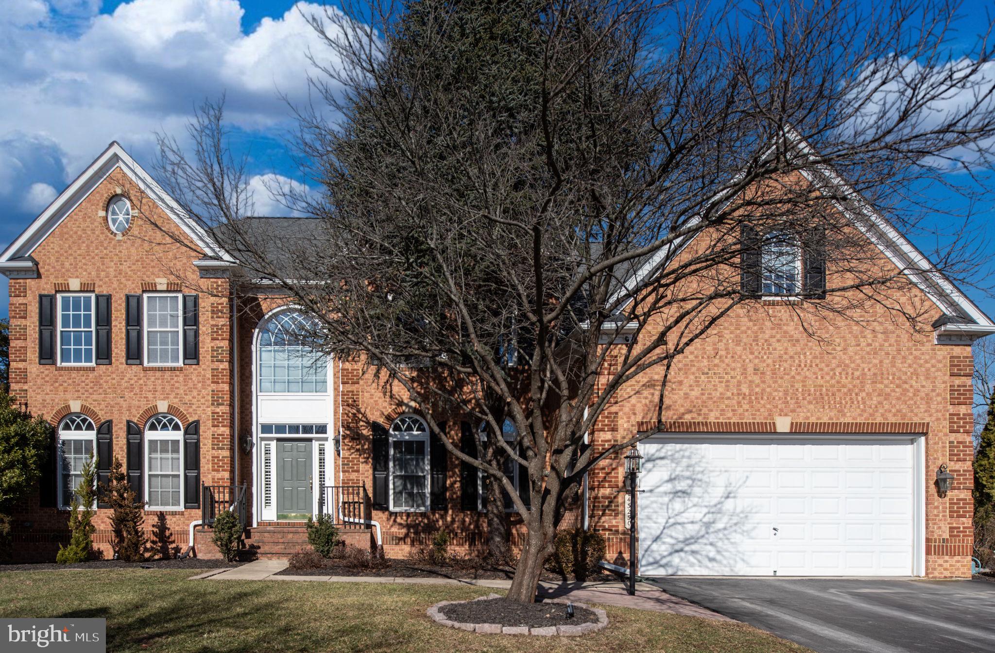 LANSDOWNE - Residential