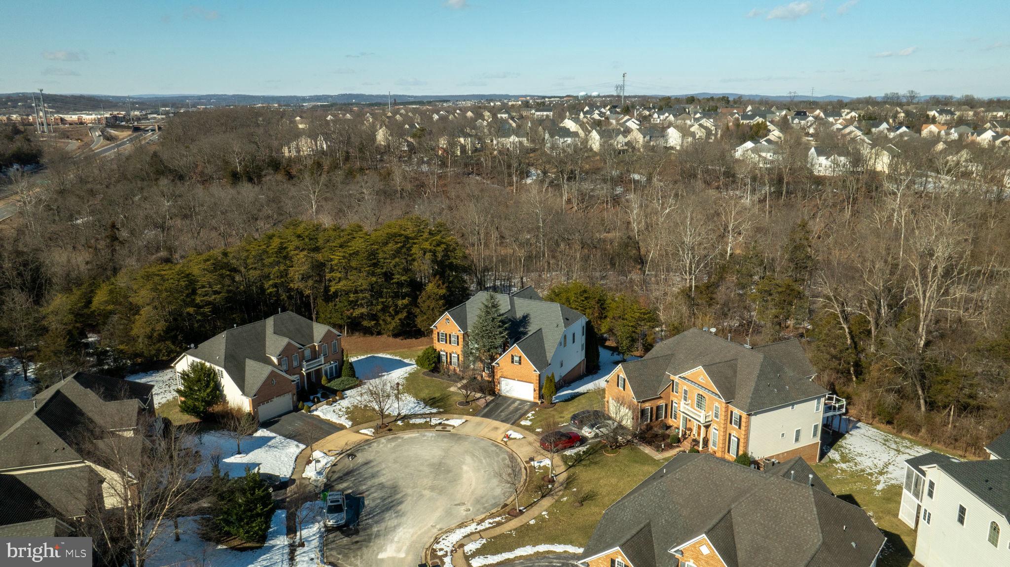 LANSDOWNE - Residential