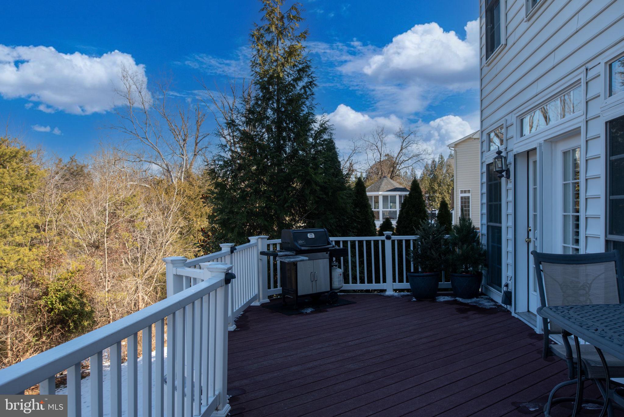 LANSDOWNE - Residential