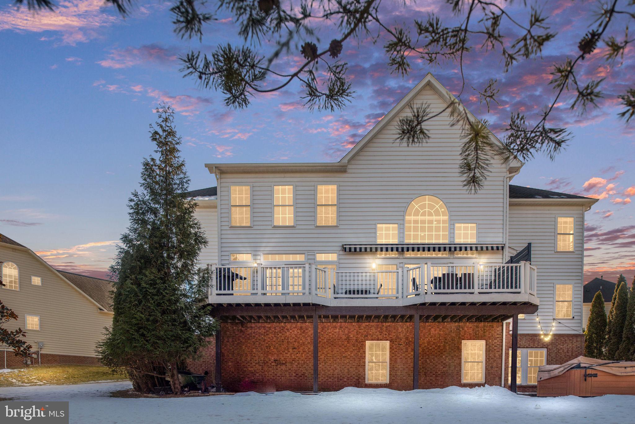 LANSDOWNE - Residential