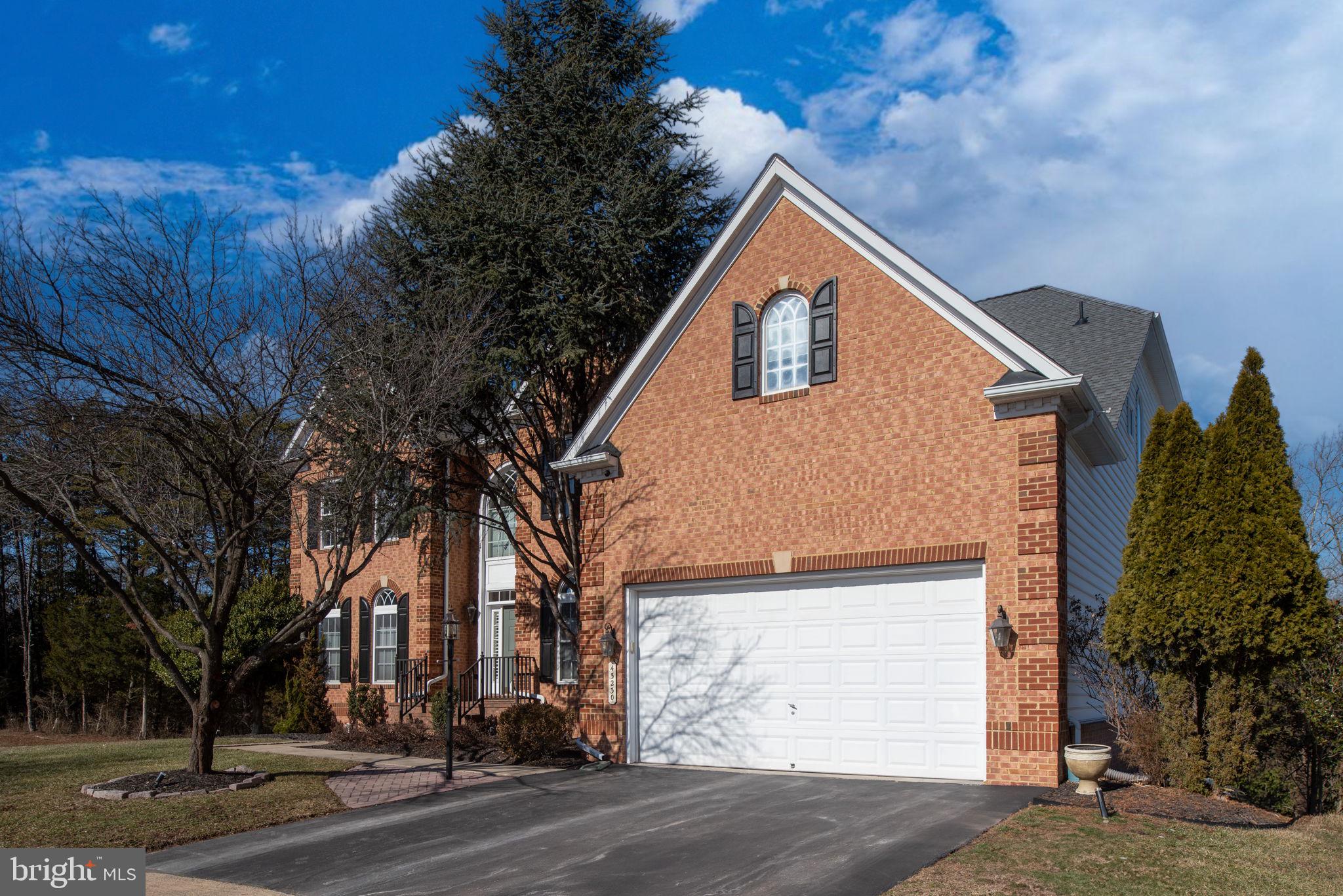 LANSDOWNE - Residential