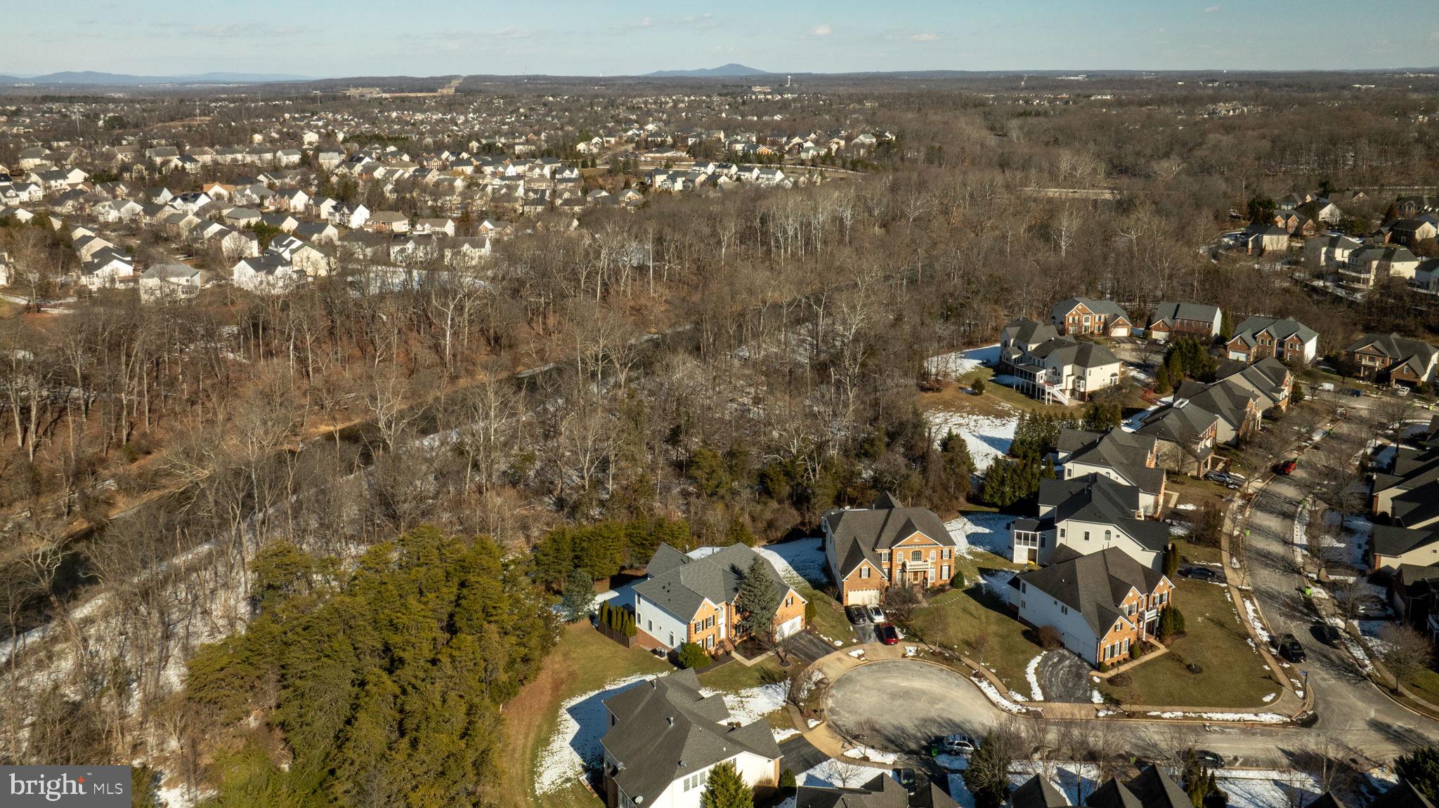LANSDOWNE - Residential