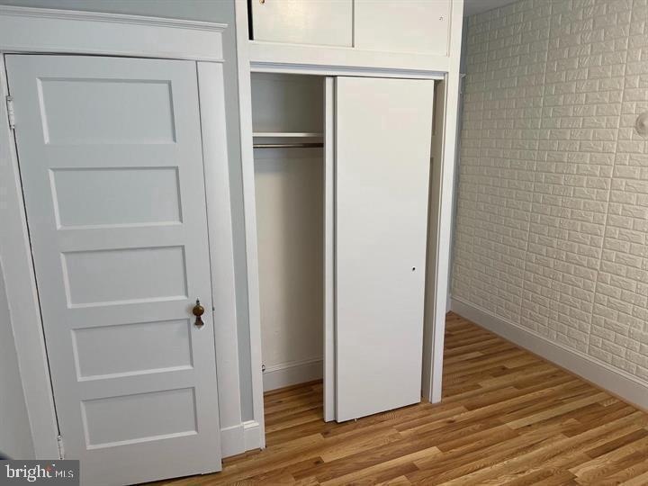 PARADISE - Residential Lease