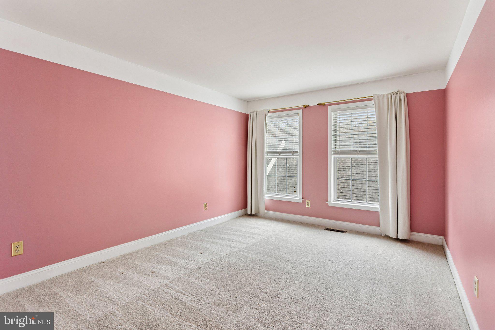 FERNLEIGH - Residential