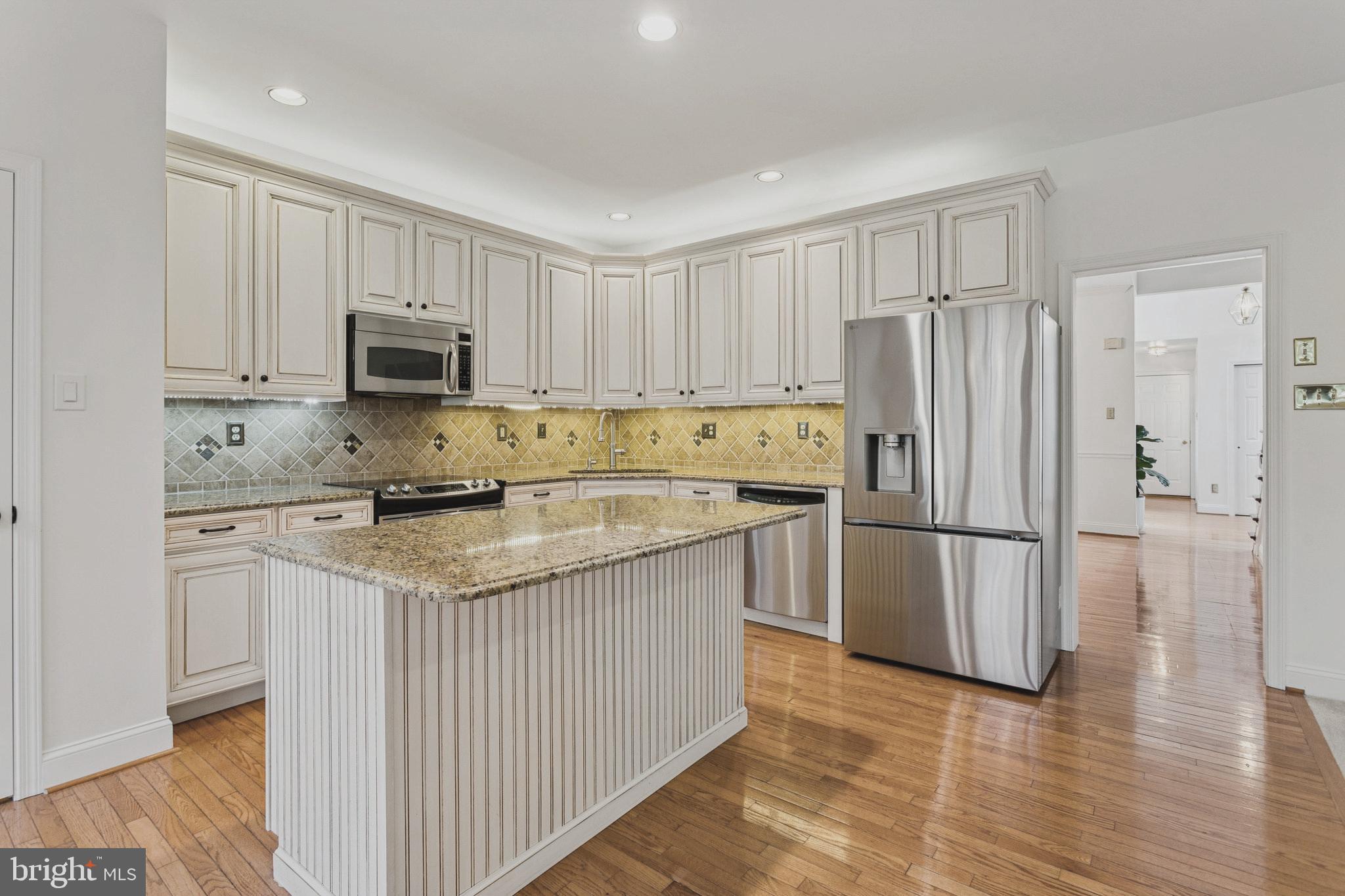 FERNLEIGH - Residential