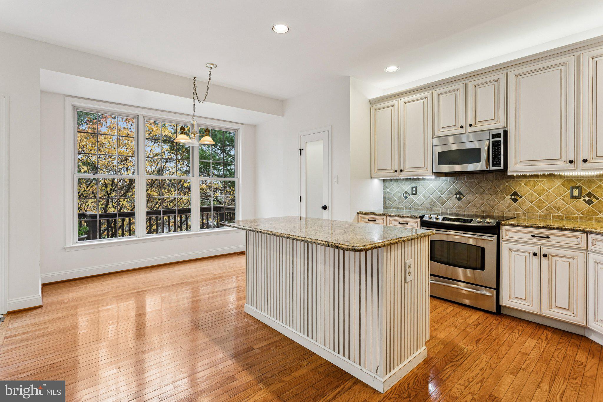 FERNLEIGH - Residential