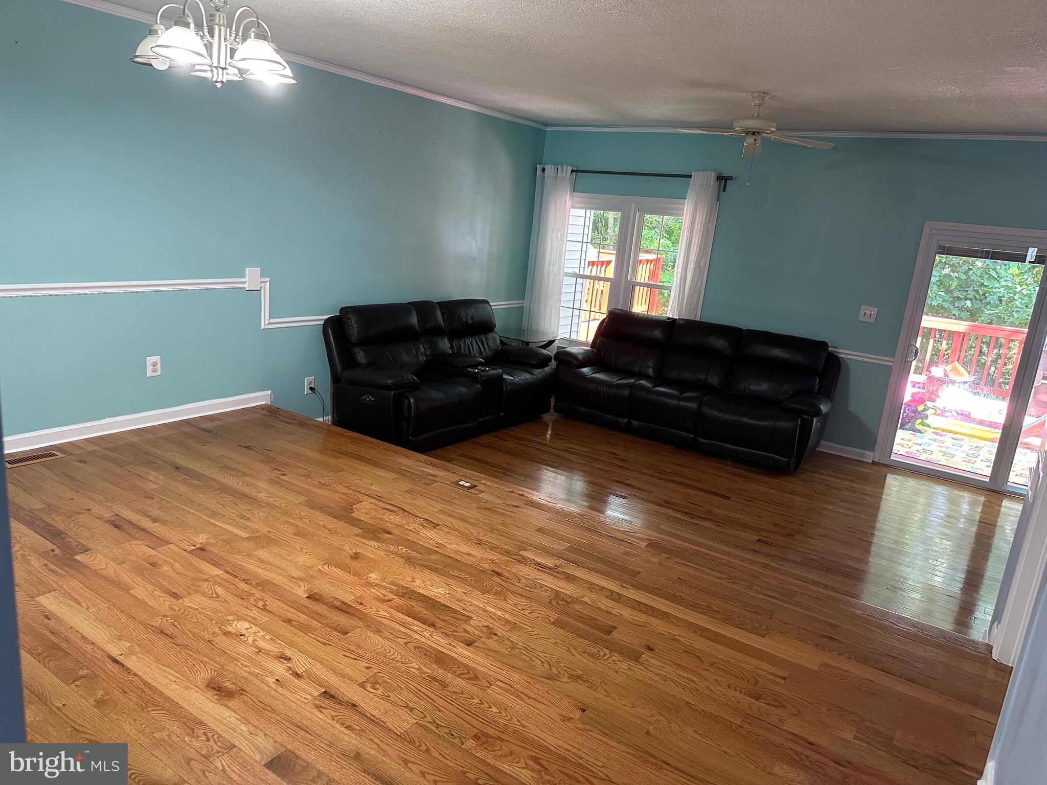 TOWNS OF FOREST HILLS - Residential Lease