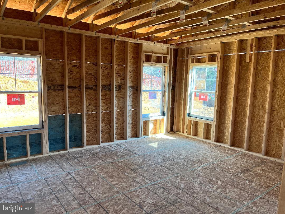 52 E MILL STATION DRIVE