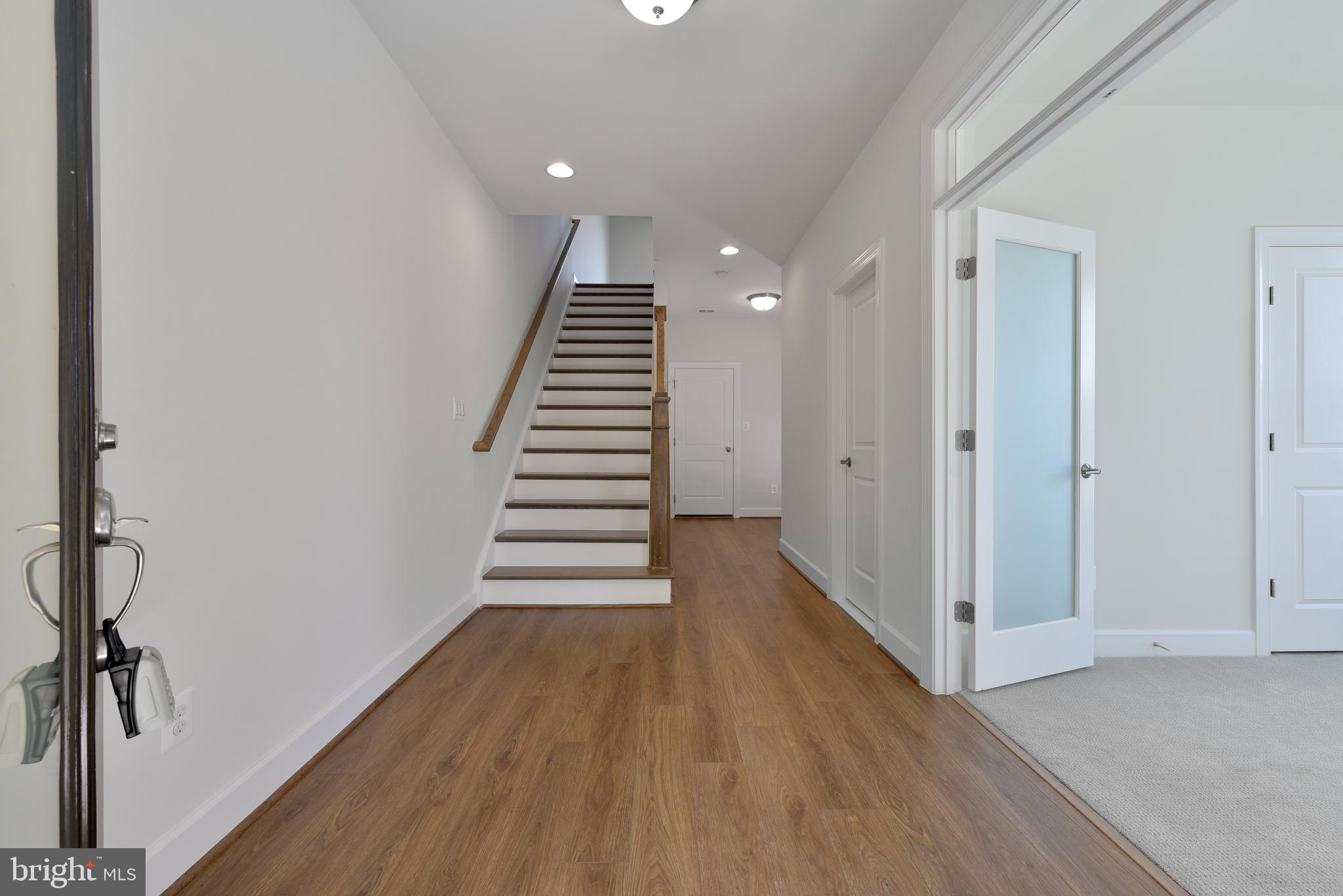 ONE LOUDOUN - Residential Lease