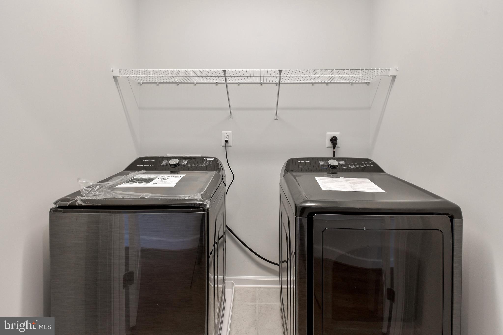 ONE LOUDOUN - Residential Lease