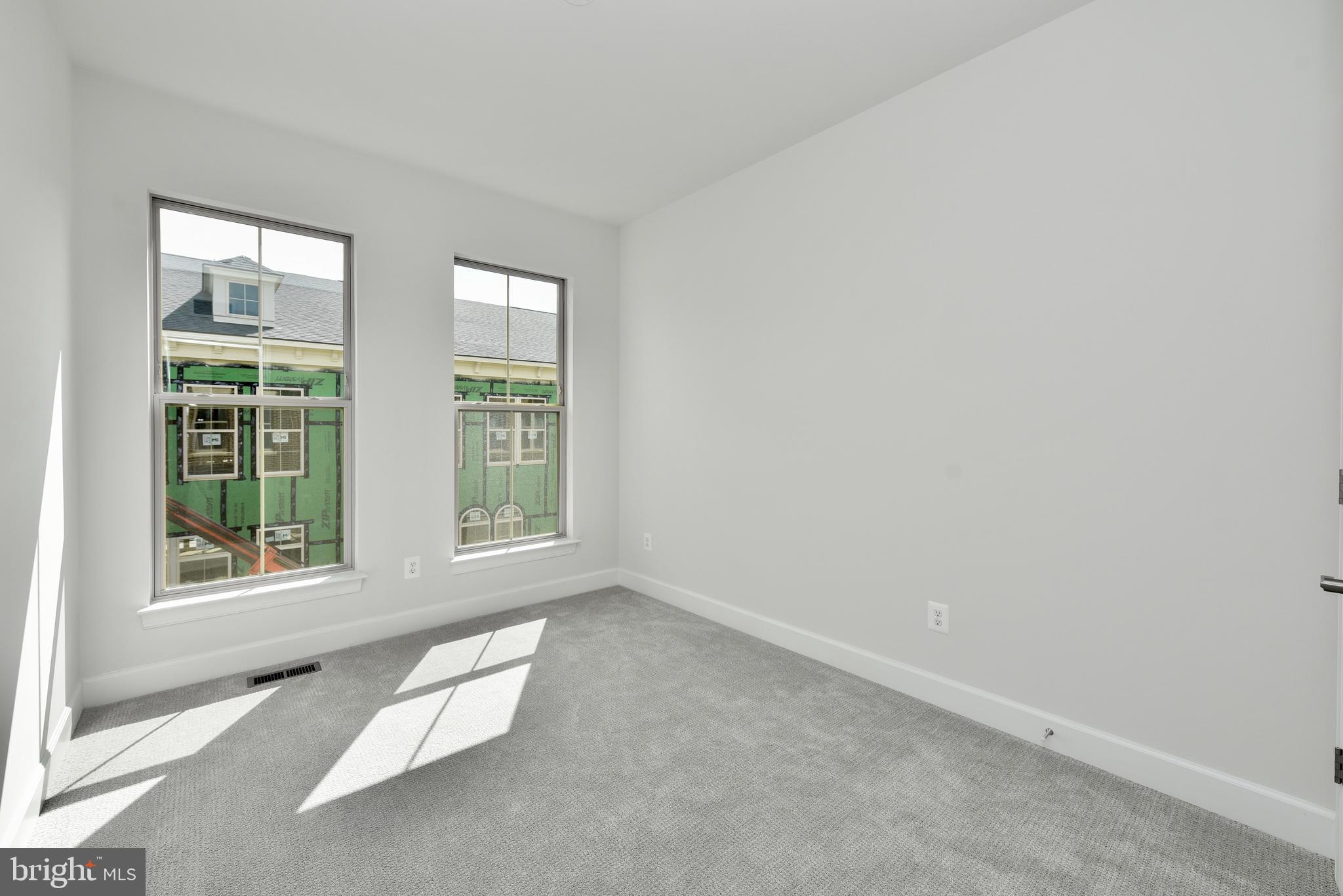 ONE LOUDOUN - Residential Lease