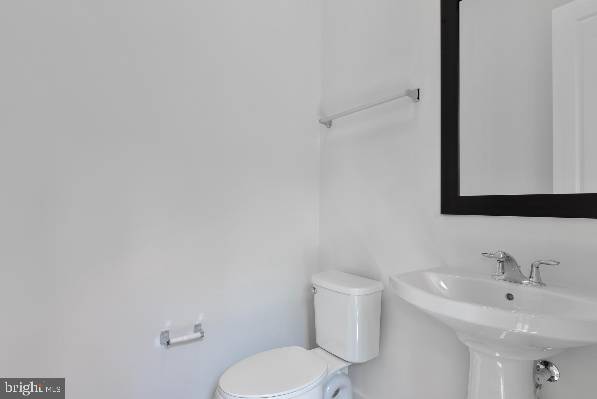 ONE LOUDOUN - Residential Lease