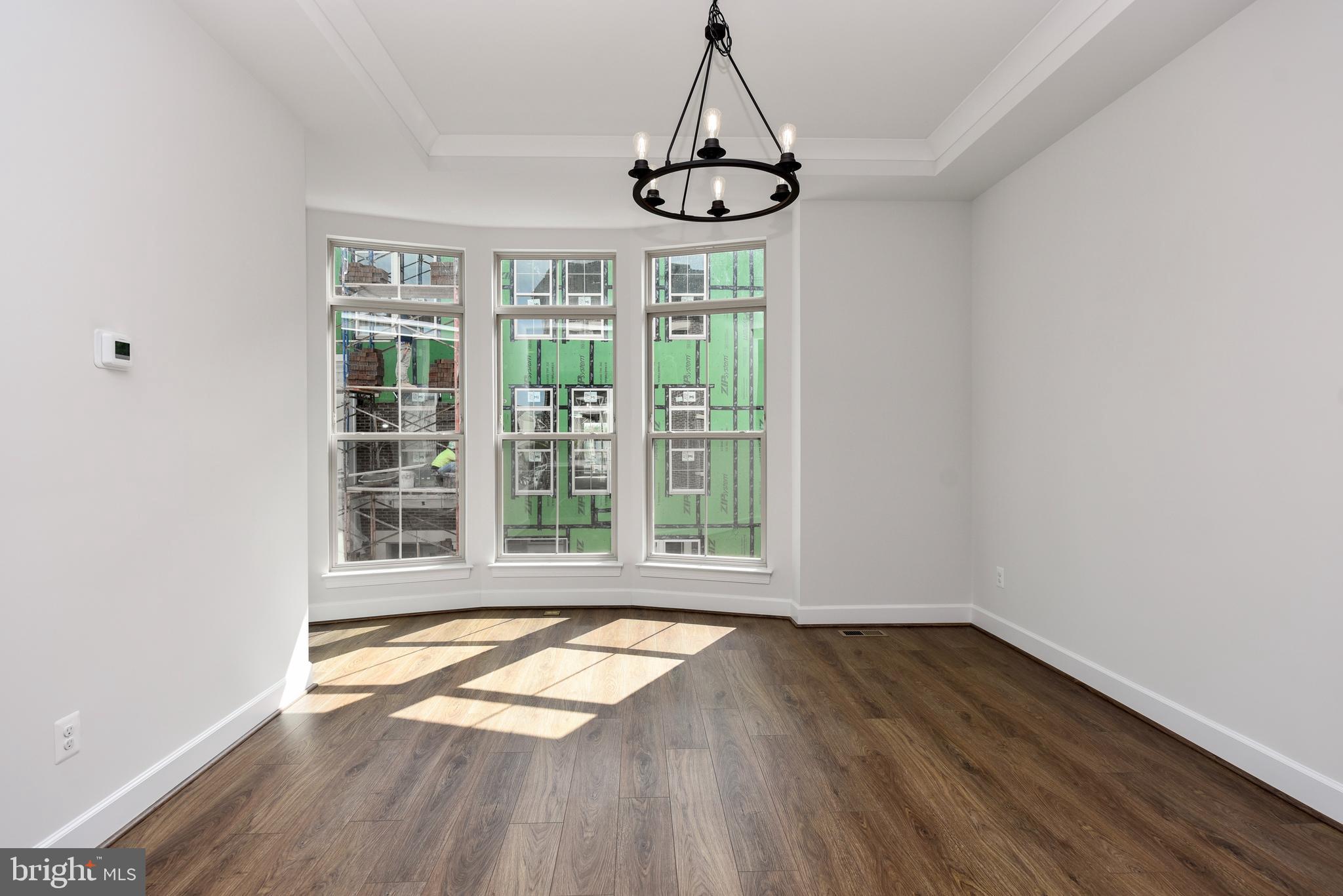 ONE LOUDOUN - Residential Lease