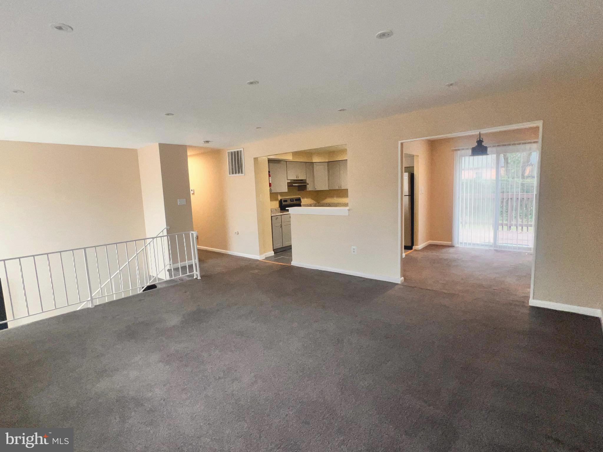 WATERFORD - Residential Lease