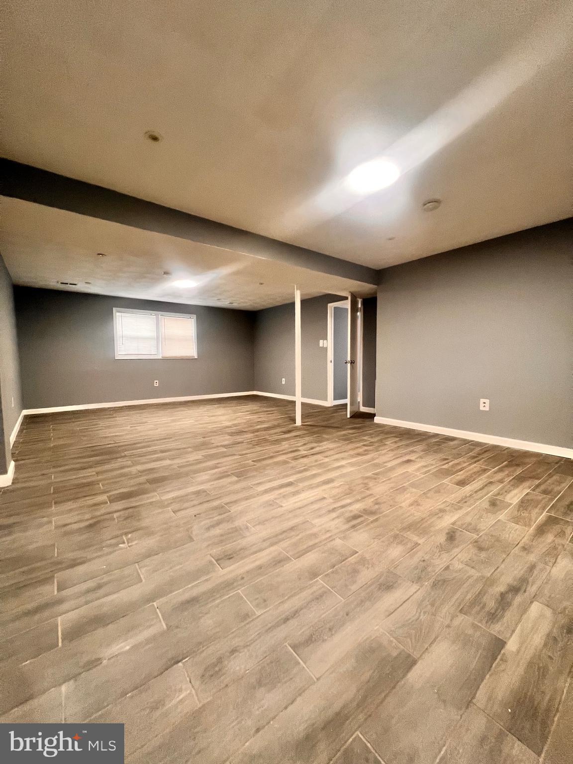 WATERFORD - Residential Lease