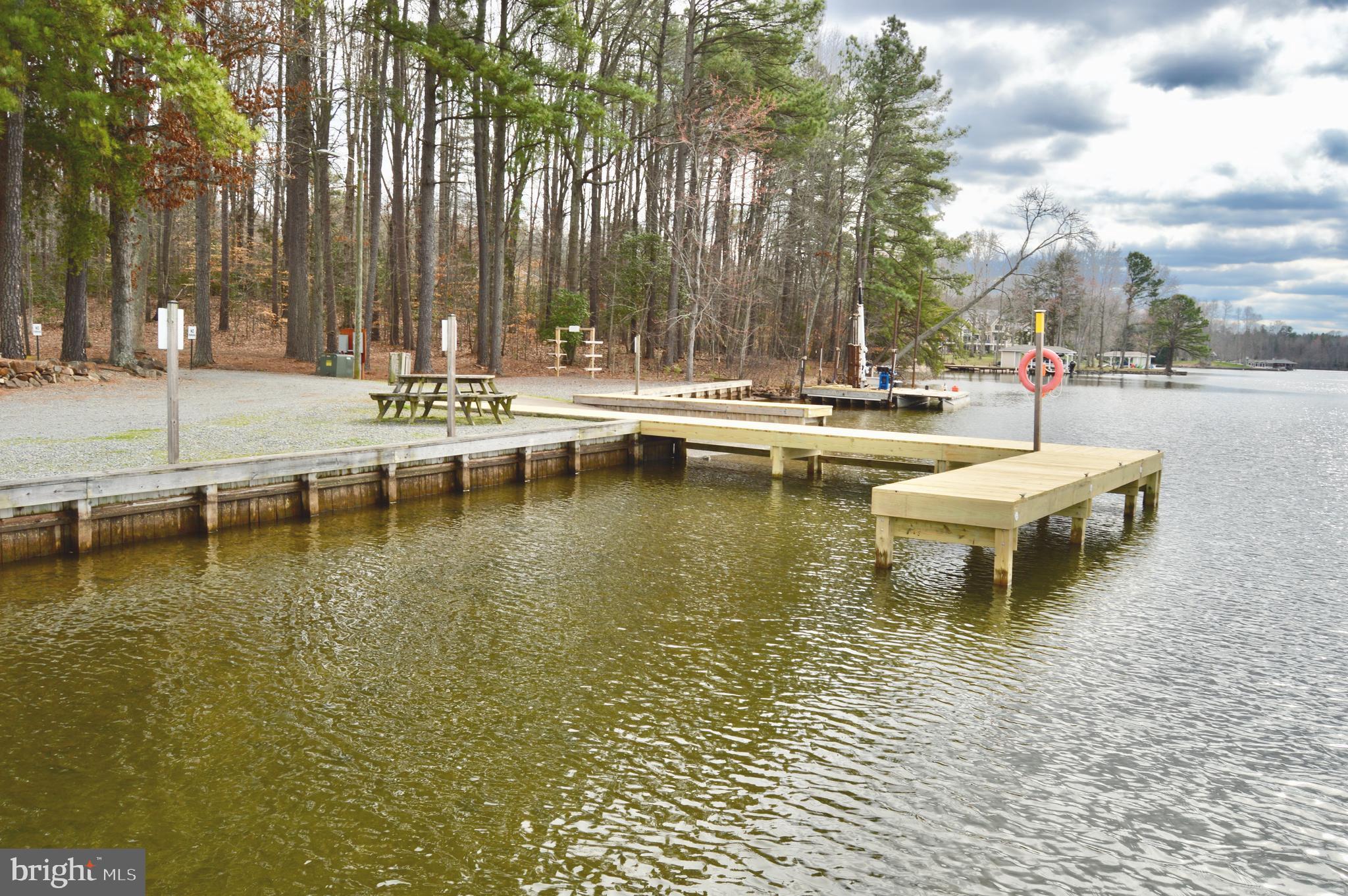 JERDONE ISLAND - Residential