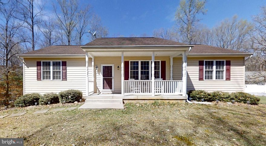 PRICE ADJUSTMENT! NEWLY  UPDATED PICTURES AND  VIDEO TOUR UPLOADED! A MUST SEE! Immaculate water access home with 2900 sqft. in quaint Jerdone Island subdivision on the Private Side of Lake Anna with a dedicated boat slip (leased). All New Stainless Steel Kitchen Appliances (4/13/24). This 4 BDRM/3 BA home, (3 bdrm septic) built in 2008, has been meticulously maintained as a special oasis getaway for the owners with loving memories. This home features a spacious main level primary suite with large walk-in closet. The main level also boasts an open concept Great Room, Dining Area and eat-in kitchen. Two additional bedrooms are located on the main level. The finished walkout lower level includes a large recreation room, a 4th bedroom, a 11x13 bonus room, a full bathroom, a dedicated laundry room, and direct access to the garage. New HVAC installed in 2021 and gutter guards added. Jerdone Island subdivision features a well maintained Common Area with a large gazebo, picnic area, sandy beach, horseshoe pits, boat ramp and boat slips. This home is located only about 5 minutes from the popular El Gran Patron Mexican Restaurant located at Pleasants Landing and only a short drive to shopping, breweries, wineries, and other activities. Most furniture as well as many furnishings and décor may convey with an acceptable offer.