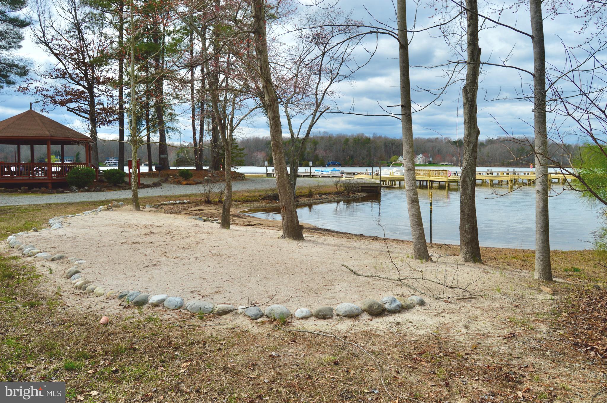 JERDONE ISLAND - Residential