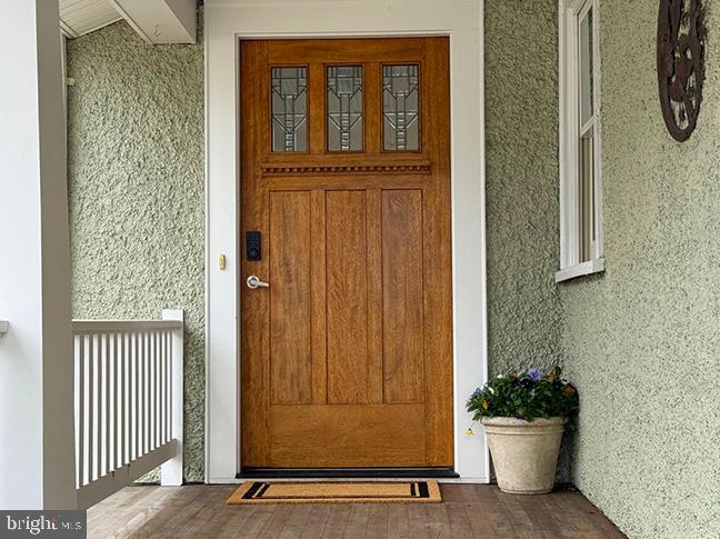 LYON VILLAGE - Residential