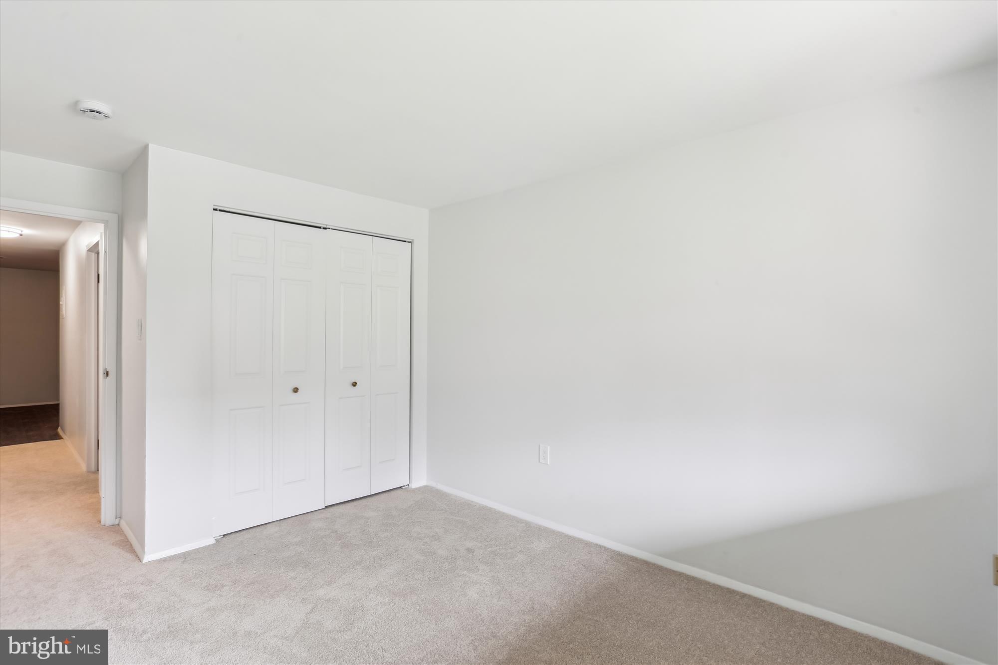 NORMANDIE ON THE LAKE I - Residential