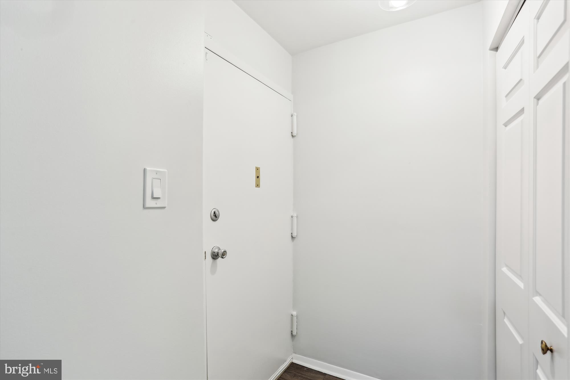 NORMANDIE ON THE LAKE I - Residential