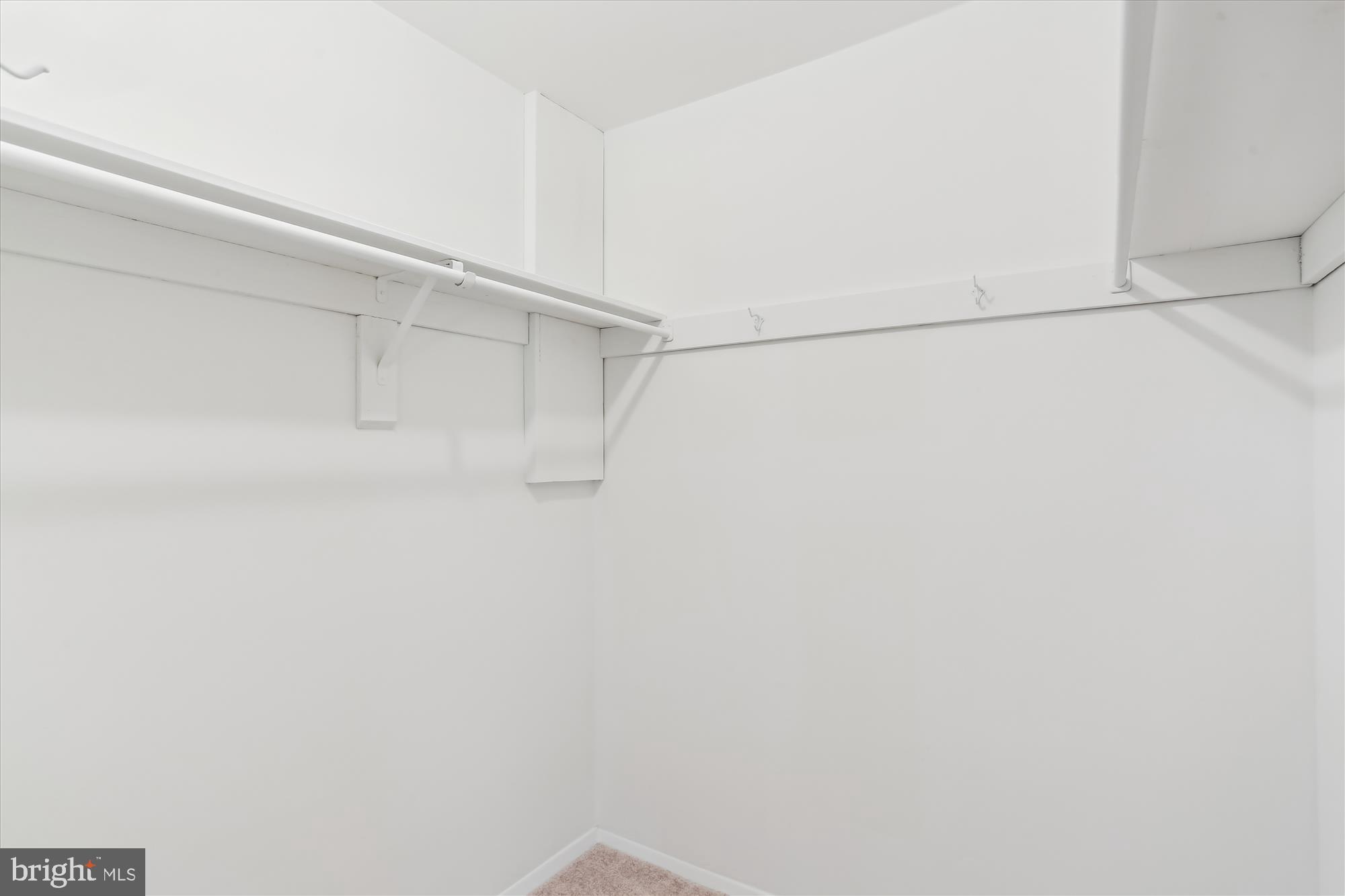 NORMANDIE ON THE LAKE I - Residential