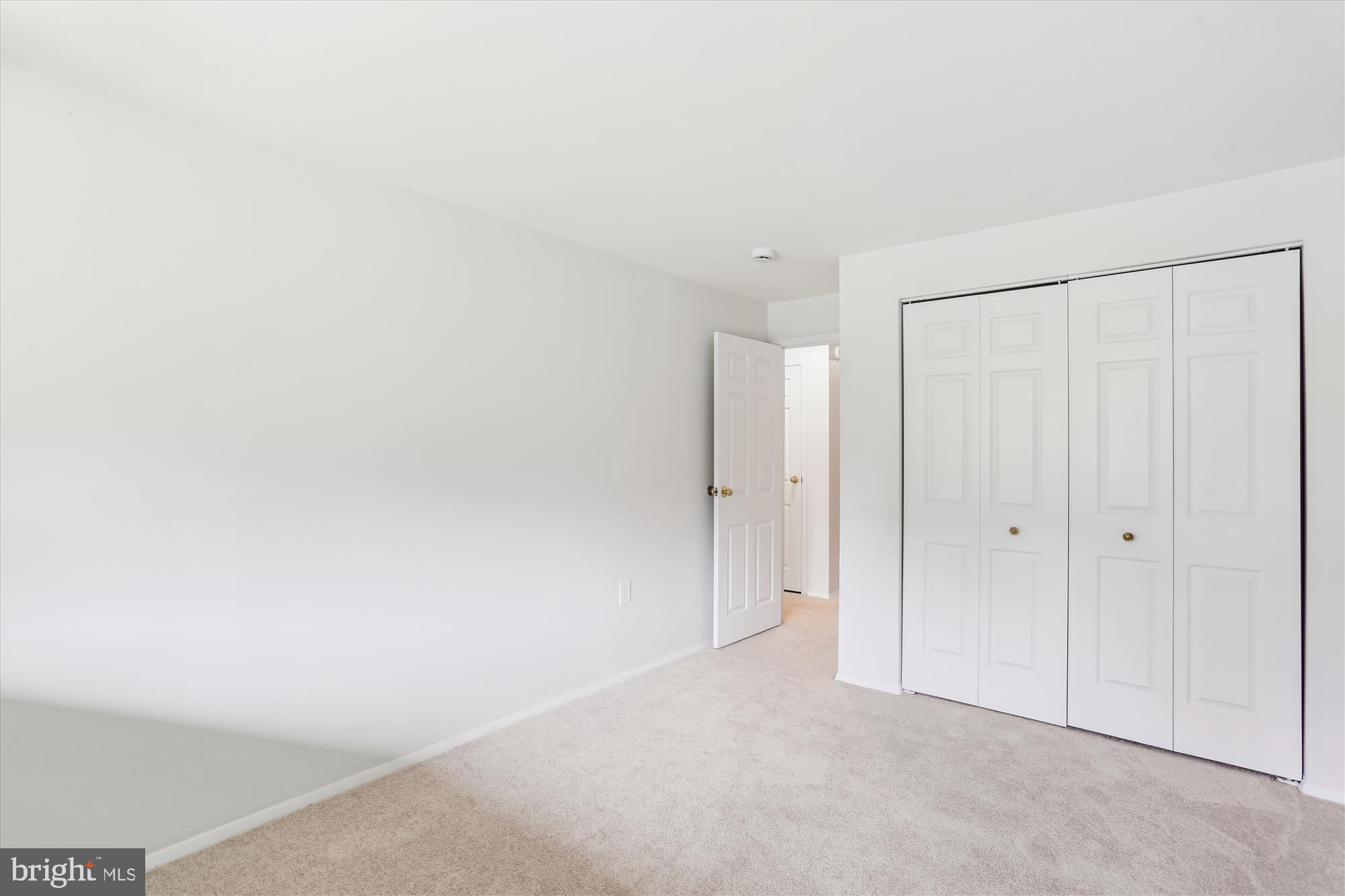 NORMANDIE ON THE LAKE I - Residential