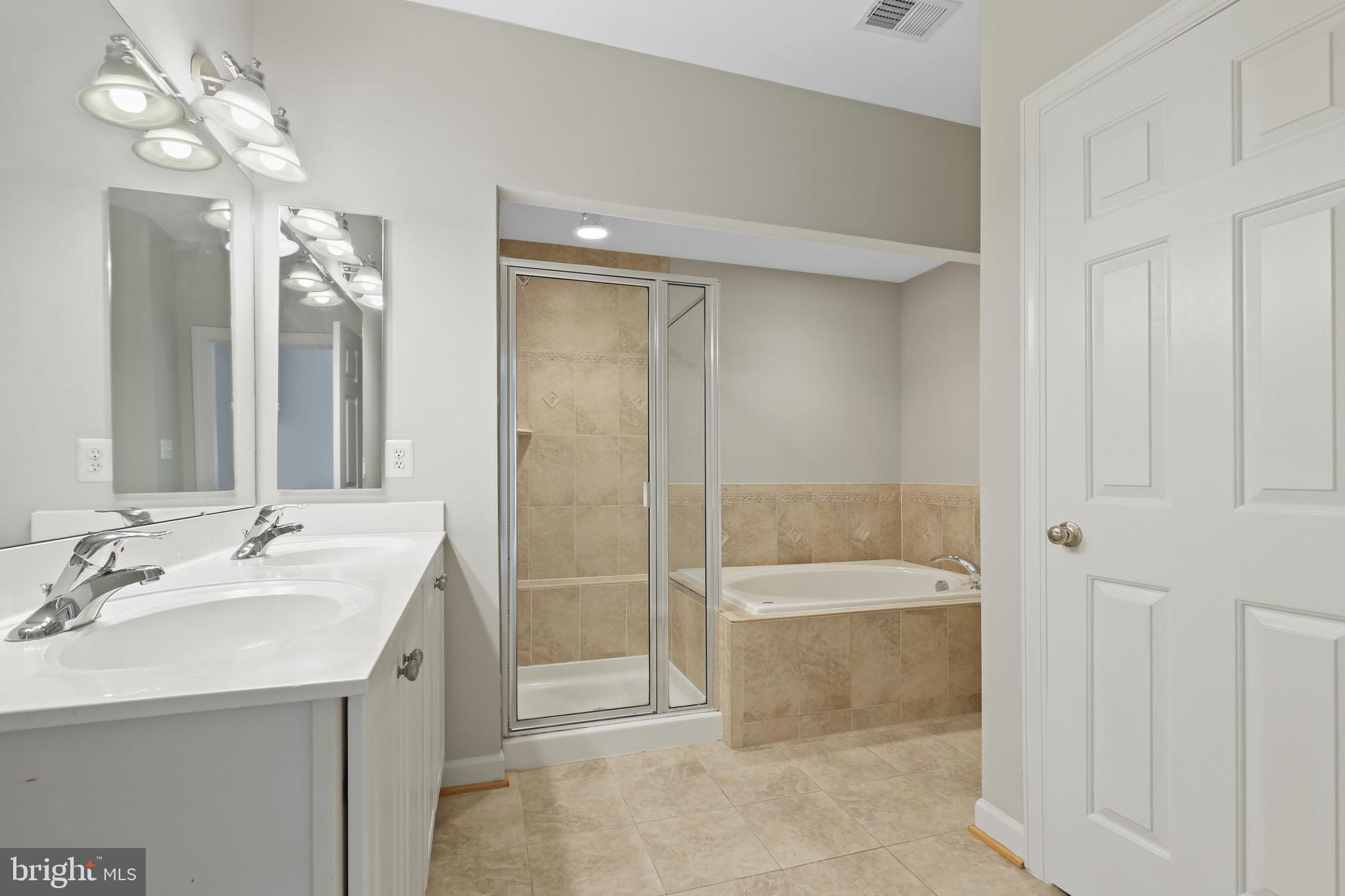 POTOMAC CLUB - Residential