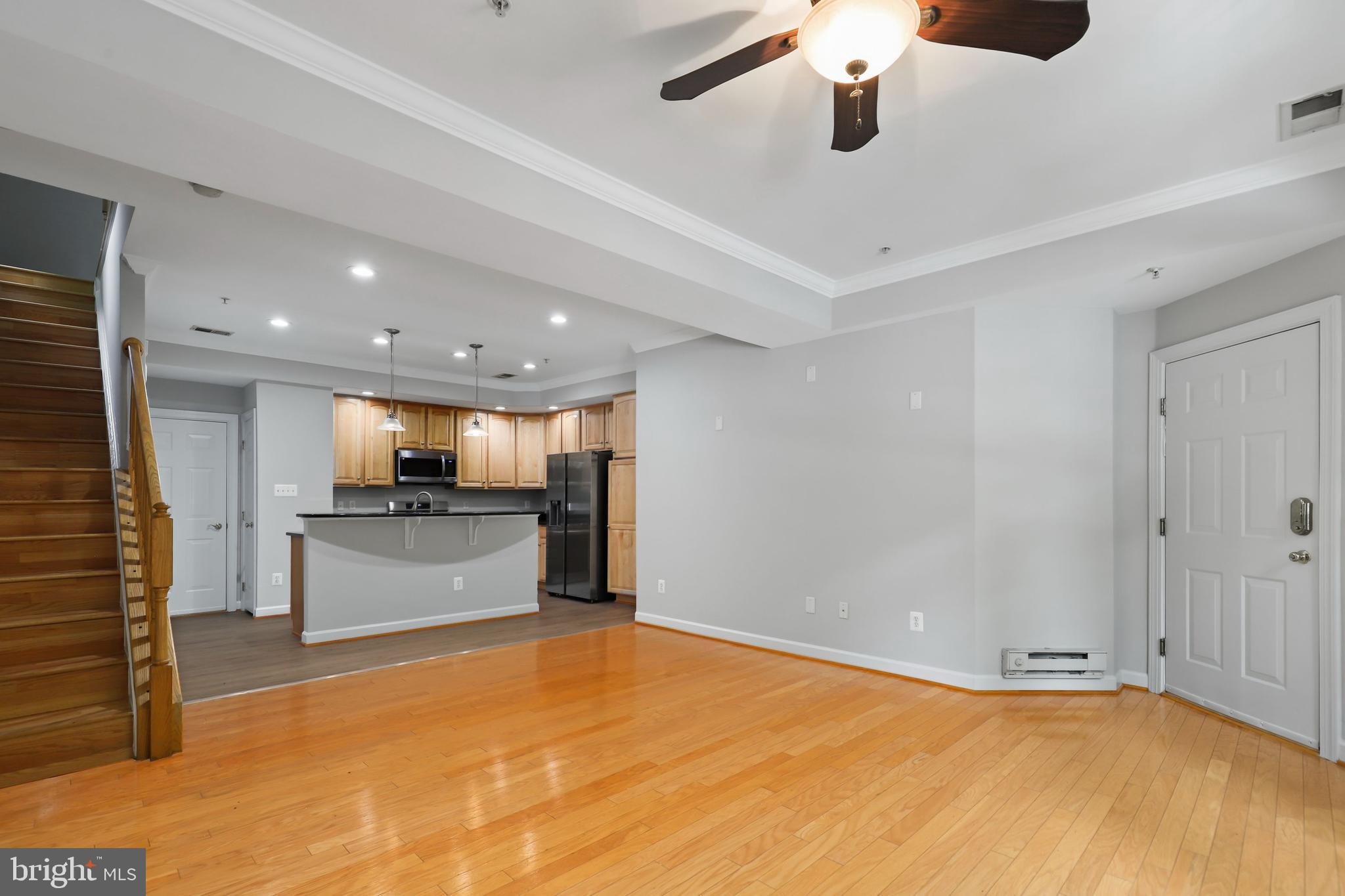POTOMAC CLUB - Residential