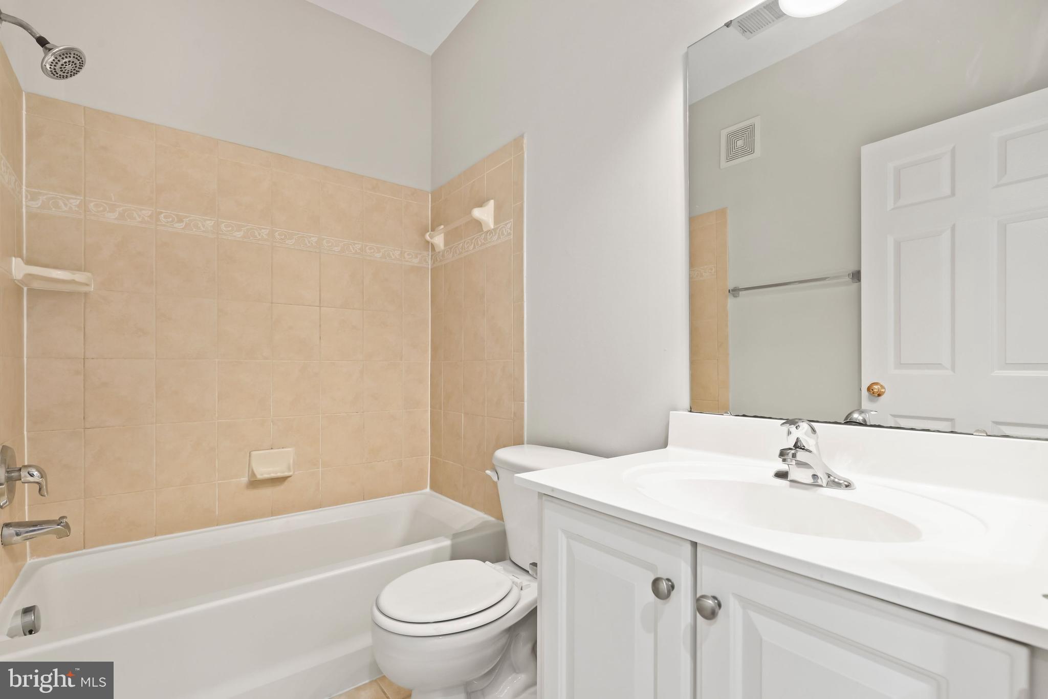 POTOMAC CLUB - Residential
