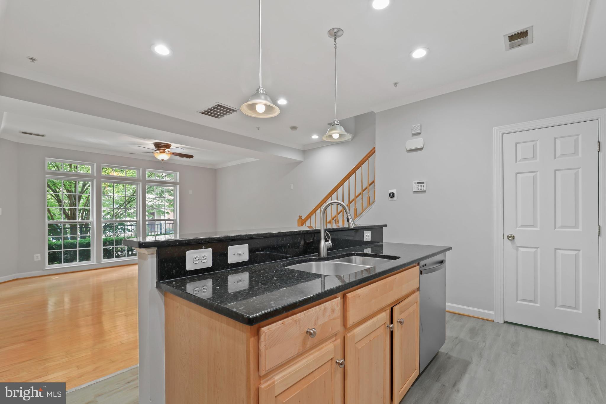 POTOMAC CLUB - Residential